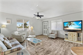 Palm View, 2BRs, Wifi, Sleeps 6, Fort Myers Beach